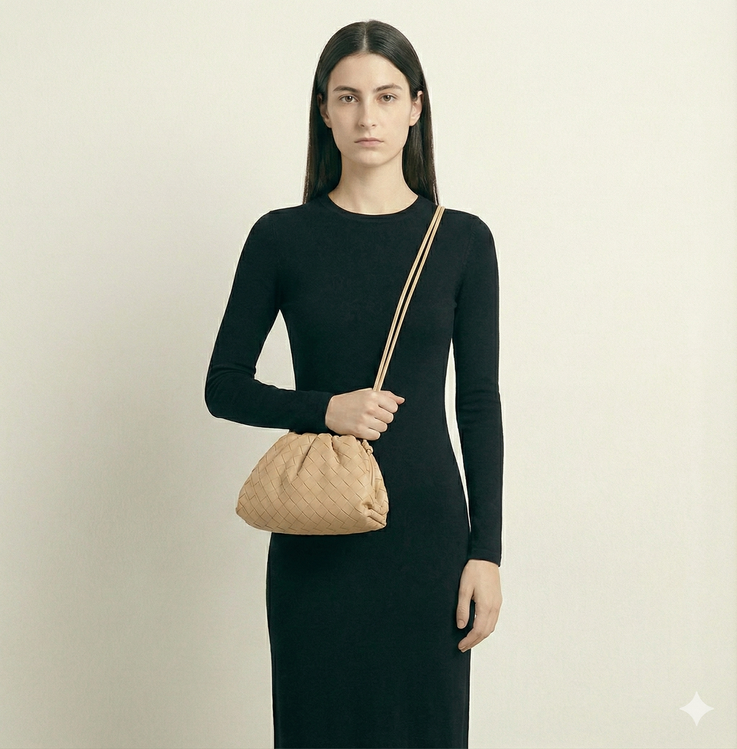 Woven Pouch Bag Wendy