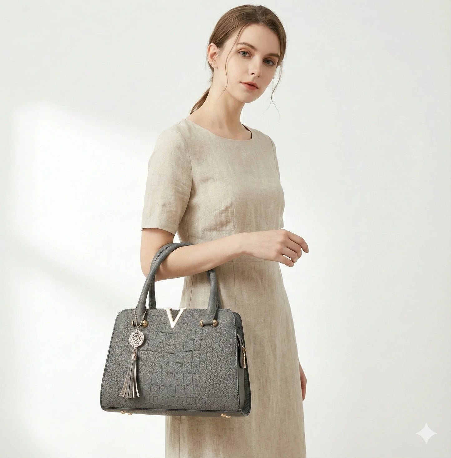 Genuine Leather Handbag - Veneza