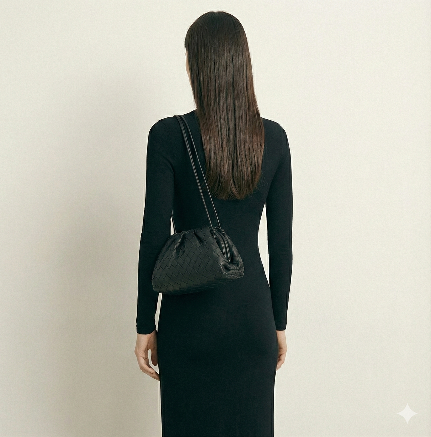 Woven Pouch Bag Wendy