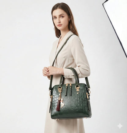 Handbag in Genuine Leather - Mia