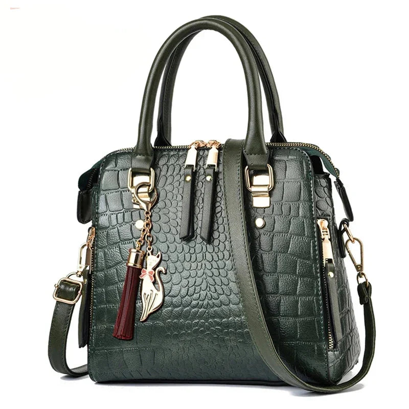 Handbag in Genuine Leather - Mia