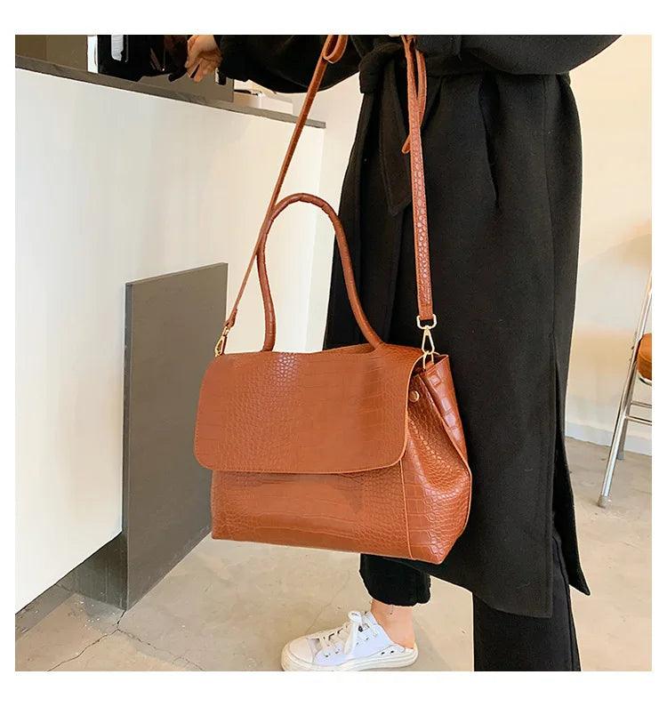 Genuine Leather Handbag - Clove