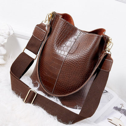 Genuine Leather Women's Handbag - Mary Bennett
