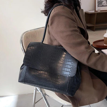 Genuine Leather Handbag - Clove