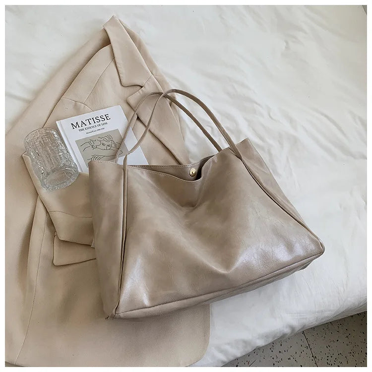 Handbag in Genuine Leather- Mirá