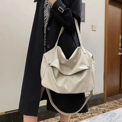 Handbag in Genuine Leather - Lua