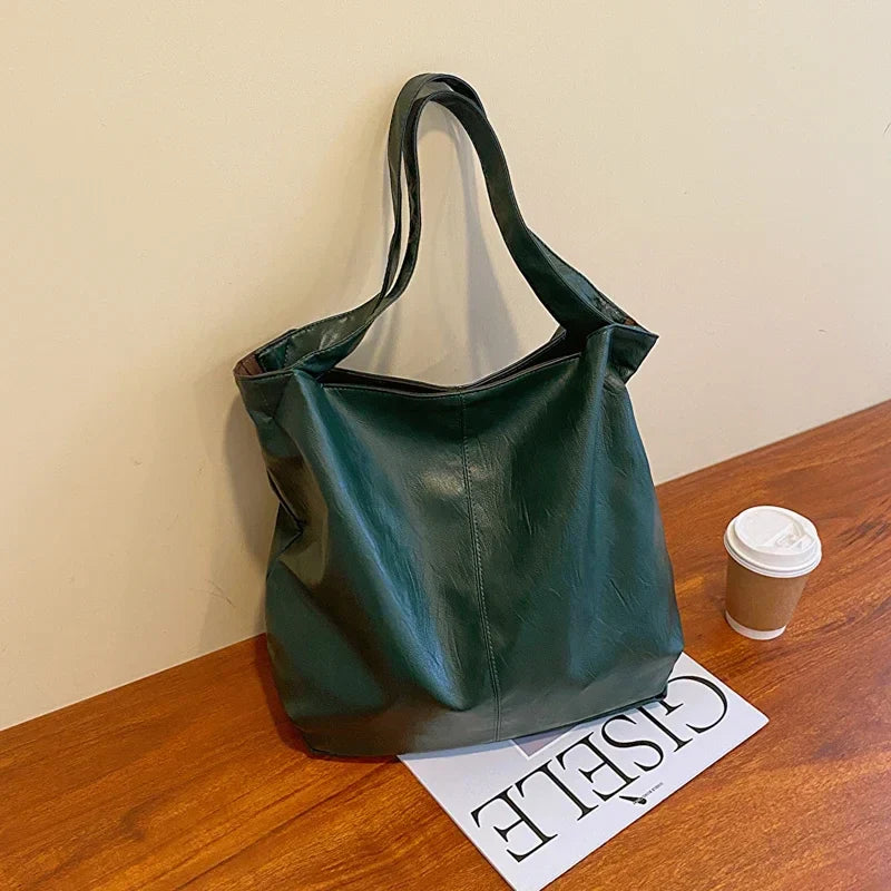 Handbag in Genuine Leather - Veronica