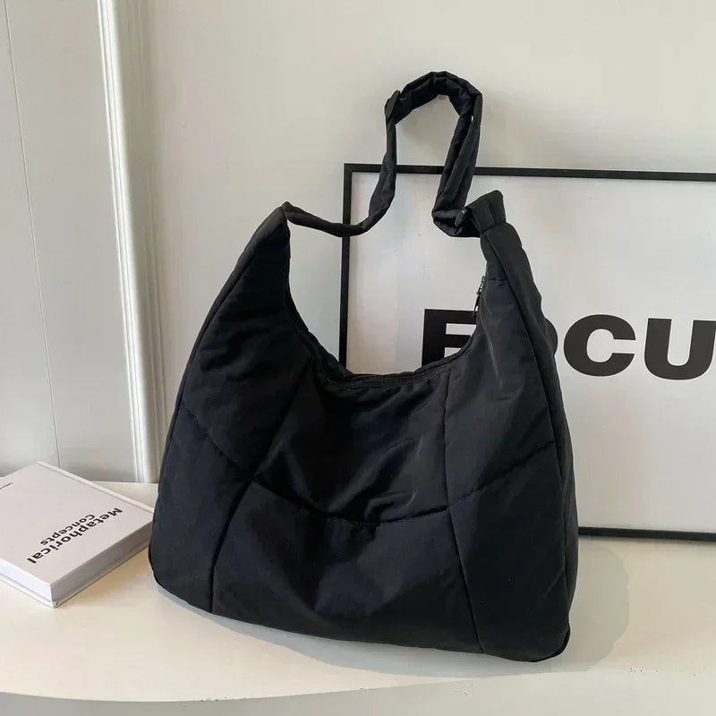 Messenger Handbag - Véda
