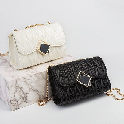 Compact Leather Handbag - Vienza