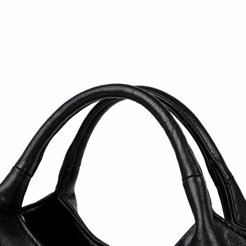 Genuine Leather Handbag - Vitória