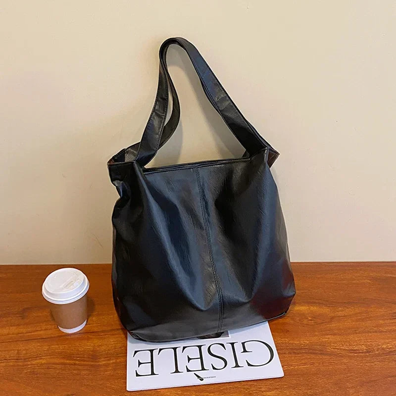 Handbag in Genuine Leather - Veronica