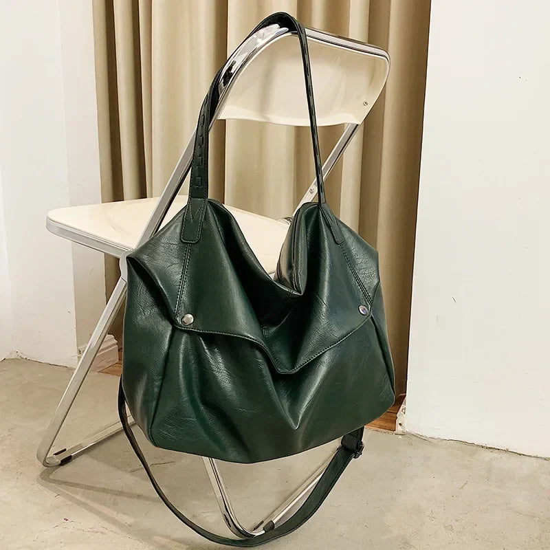 Handbag in Genuine Leather - Lua