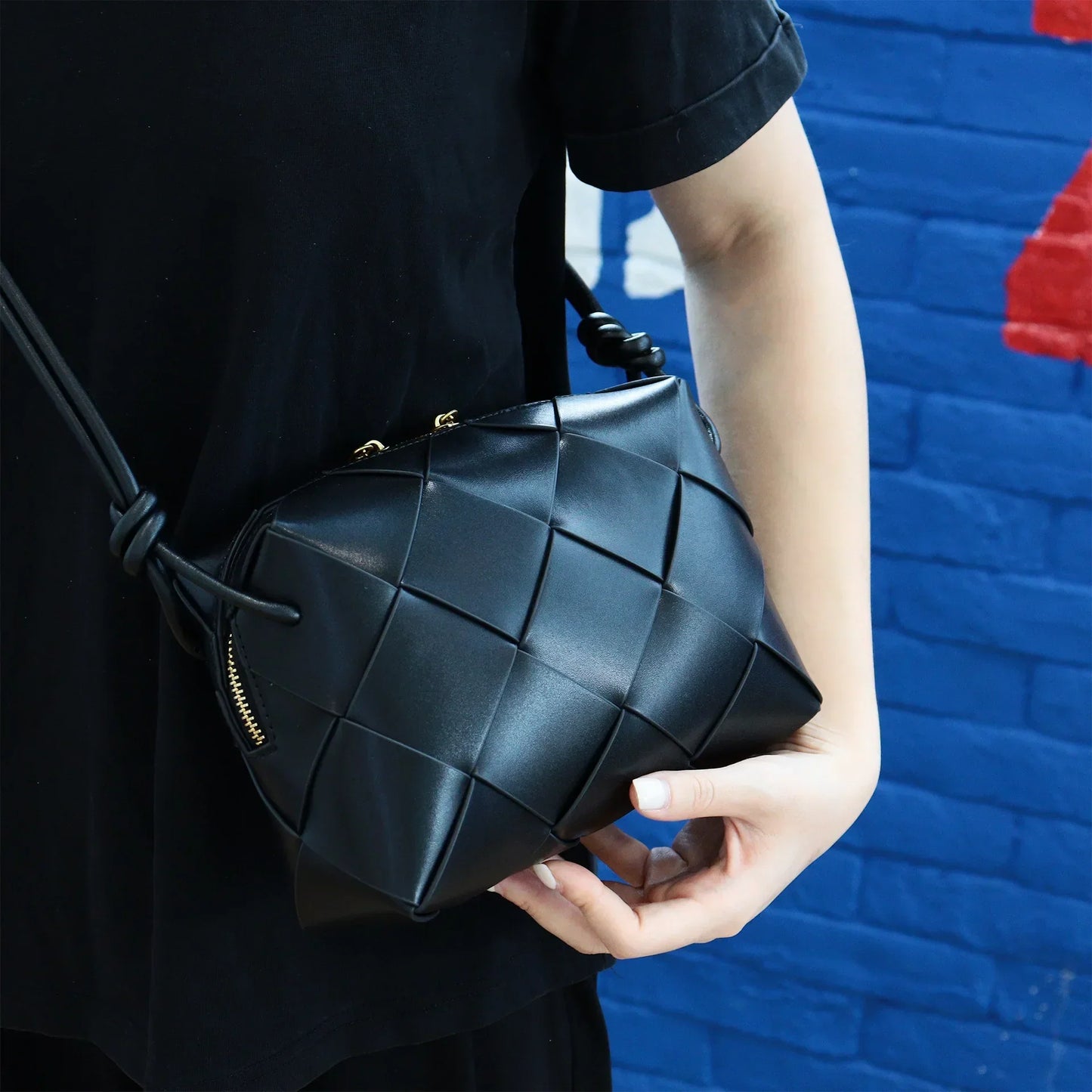 Medium Genuine Leather Crossbody Bag Zélia
