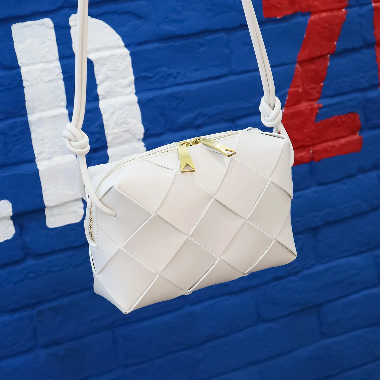 Medium Genuine Leather Crossbody Bag Zélia