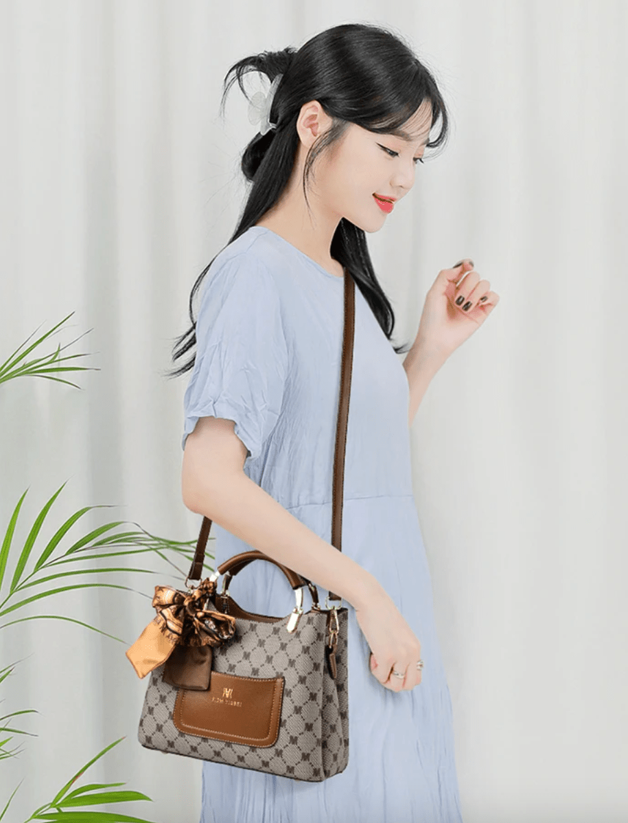 Genuine Leather Handbag - Fianna