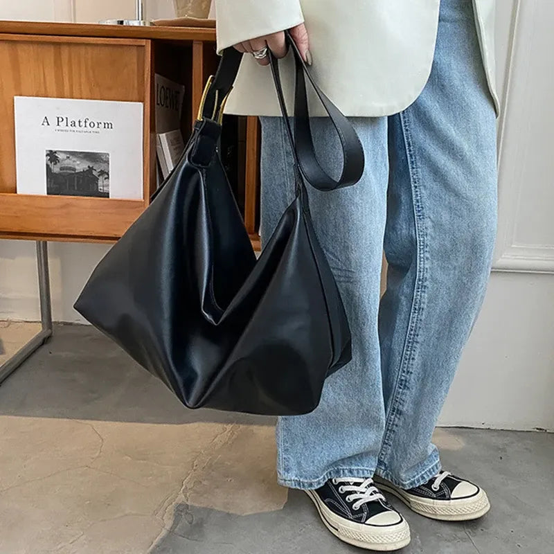 Genuine Leather Handbag - Mirá