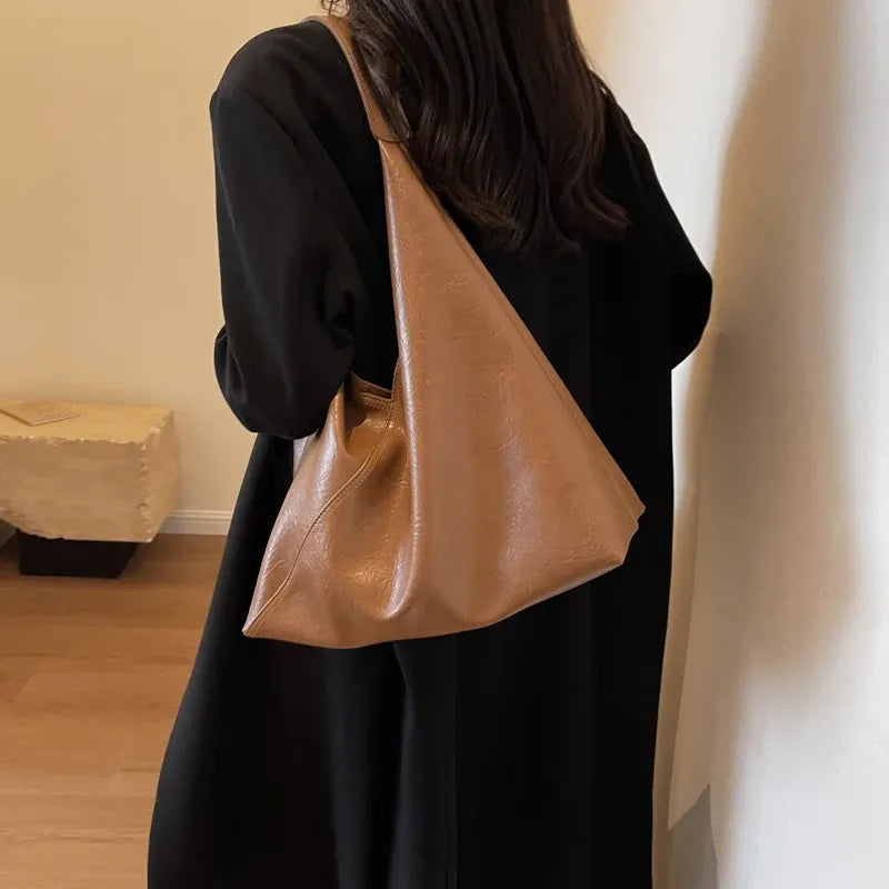 Handbag in Genuine Leather - Lunea
