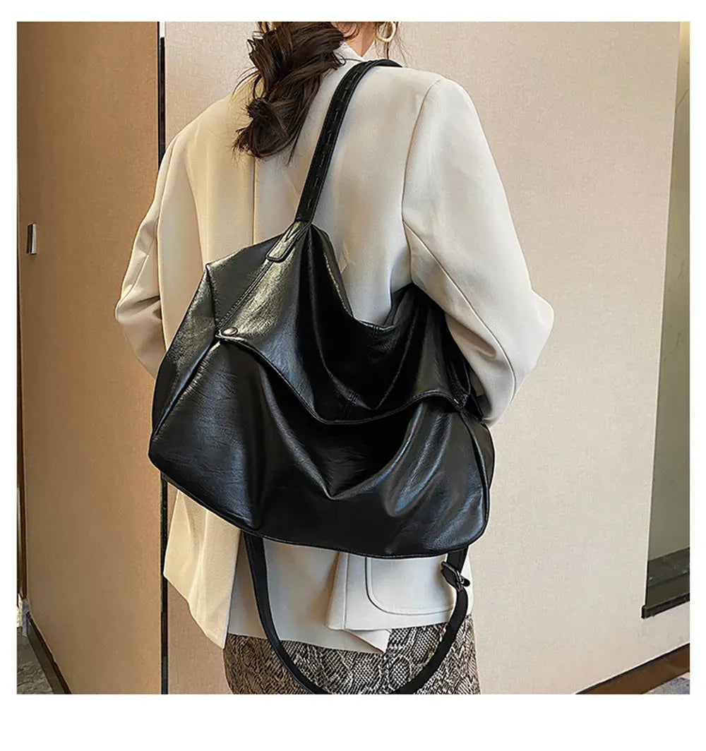 Handbag in Genuine Leather - Lua