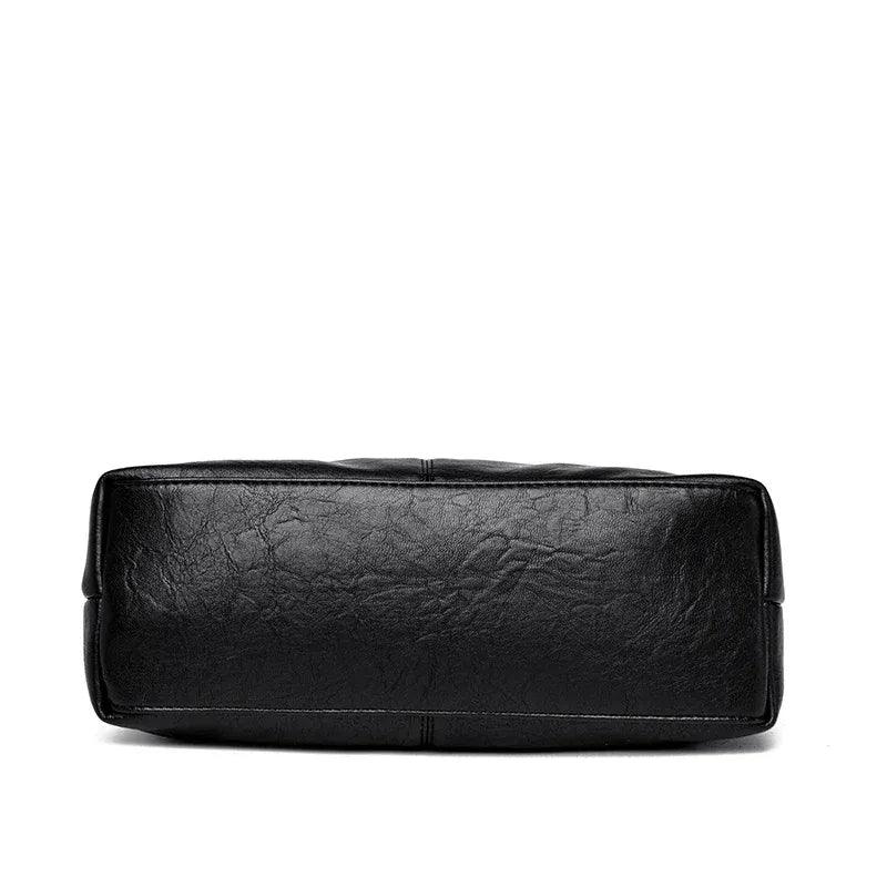 Genuine Leather Handbag - Vitória